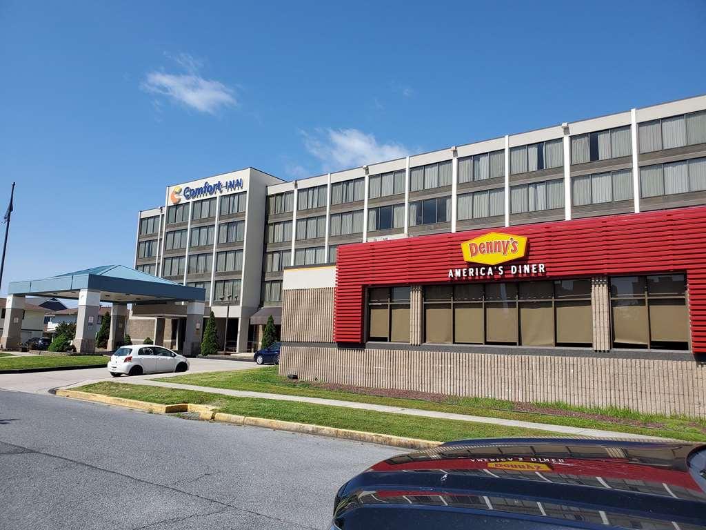 Comfort Inn Gold Coast Ocean City Exteriör bild